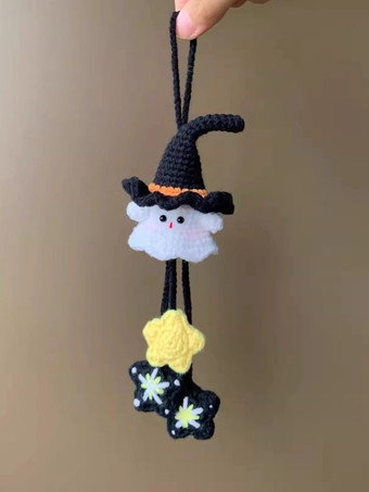 ハロウィンの手編みゴーストぬいぐるみキーホルダーDIYニットバックパックチャームと車の装飾