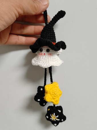 ハロウィンの手編みゴーストぬいぐるみキーホルダーDIYニットバックパックチャームと車の装飾