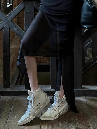 ホワイトカジュアルスニーカー ポインテッドトゥ レースアップ フラットスケートスニーカー