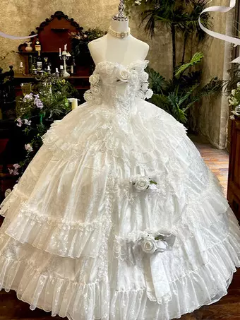 ホワイトロリータウェディングドレス フリル付き ホワイトロリータウェディングドレス フリル付き ホワイト