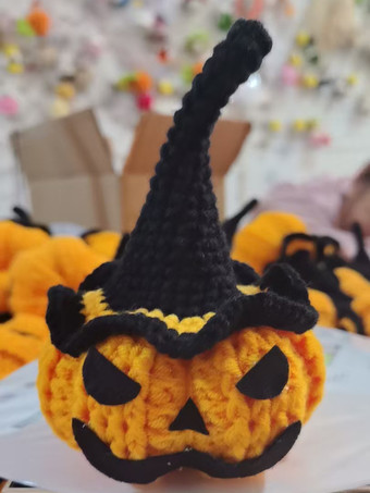 ハロウィンかぎ針編みぬいぐるみ 中空スケルトン コウモリとカボチャの編みぐるみ 手作りゴシック装飾
