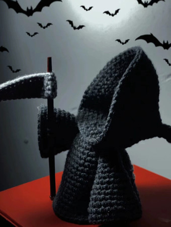 ブラック ハロウィン手作り編みぐるみ 天使と死神のキーホルダー 不気味でかわいい装飾品