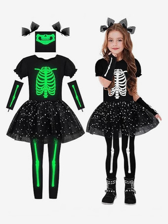 ブラック ハロウィンの女の子用スケルトンコスチューム。トリック・オア・トリートにぴったりのキュートで不気味な衣装。