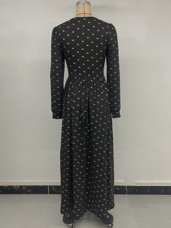 2025年秋冬、Vネックと長袖のバタフライプリントマキシスリットドレス