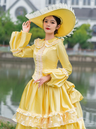 イエロービクトリア朝の女性用バスルドレス イエロー 歴史的風の服 ポリエステル 長袖 レース フリル コテージコア ヴィンテージドレス