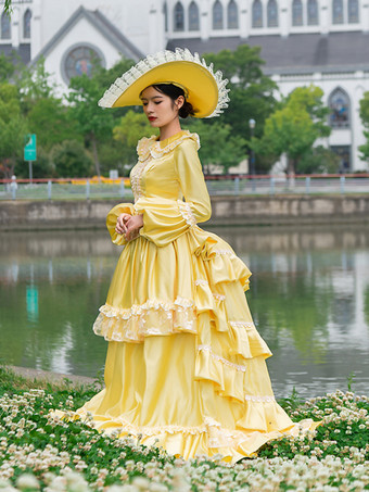 ビクトリア朝の女性用バスルドレス イエロー 歴史的風の服 ポリエステル 長袖 レース フリル コテージコア ヴィンテージドレス