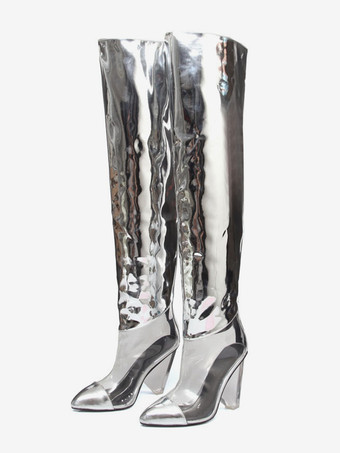 シルバーのオーバーニーブーツ、メタリックポインテッドトゥ、チャンキーヒール、サイハイブーツ
