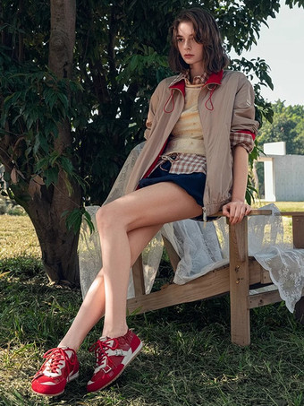 レディースカジュアルスニーカー ラウンドトゥ バックルディテール レースアップ スポーティーシューズ