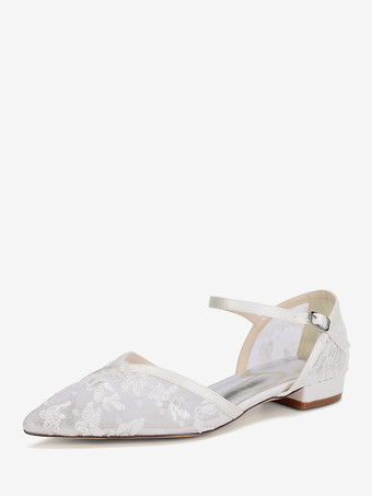 アイボリーレースのウェディングシューズ、ポインテッドトゥ、フラットブライダルシューズ