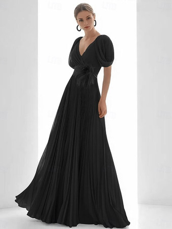 ブラックプロムドレス シフォン Vネック Aライン 半袖 フェザー ウェディングゲストドレス