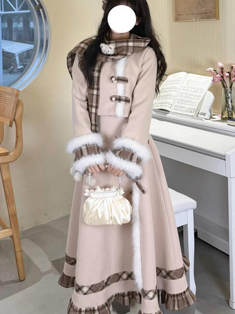 ライトブラウンスイートロリータ3点セット プラッシュトップとスカートとスカーフのコーデ 秋冬 着心地抜群