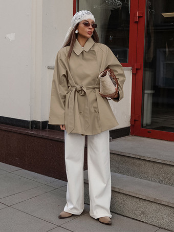 クラシックなダブルブレストトレンチコート（ドールカラーとベルト付き、レディース向け）2025年モデル