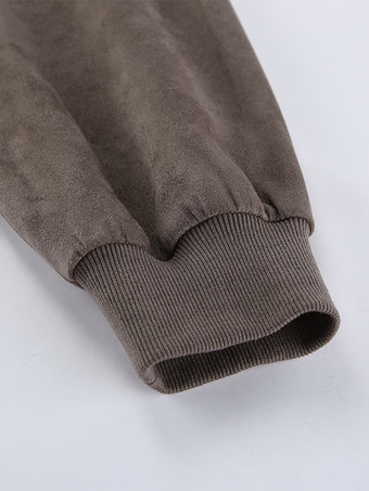 ストリートルックにぴったりのレトロなジップアップボンバージャケット 2025