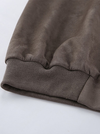 ストリートルックにぴったりのレトロなジップアップボンバージャケット 2025