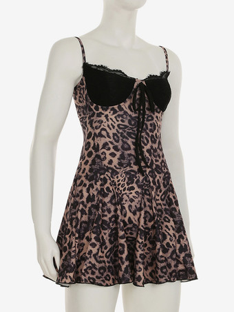 クラブ2025のための、レースとタイフロントのディテールが施されたヒョウ柄ミニストラップドレス