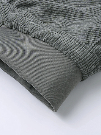 プラスサイズのコーデュロイジャケット。メンズ用。フリース裏地。フロントにフラップポケットが4つ付いた冬用コート。