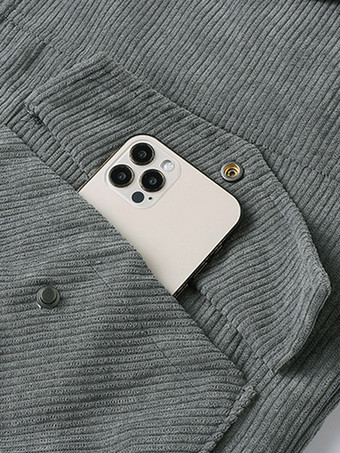 プラスサイズのコーデュロイジャケット。メンズ用。フリース裏地。フロントにフラップポケットが4つ付いた冬用コート。