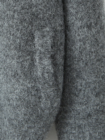 フード付きジップカーディガンとAラインスカートのニットコーデセット（レディース 2025年版）