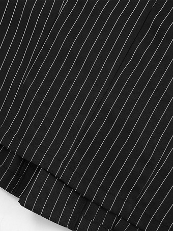 2025年レディース向け、深めのVネックストライプ柄クロップド丈ブレザー