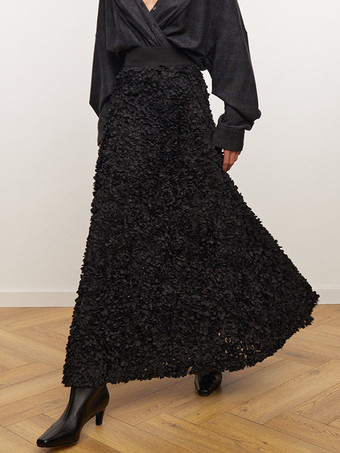 ブラック 3Dローズフラワーディテールロングスカート（レディース）2025