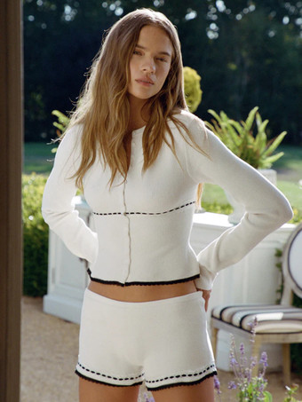 コントラストトリムニットのコーディネートセット（クロップドカーディガンとショートパンツ付き、レディース向け）2025年