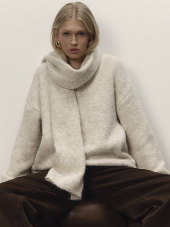 リラックスフィットニットプルオーバーセーター（スカーフ付き、レディース）2025