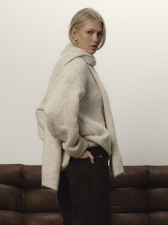 リラックスフィットニットプルオーバーセーター（スカーフ付き、レディース）2025