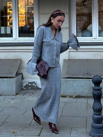 オーバーサイズポロカーディガンとロングスカートのニットツーピースコーデセット（レディース 2025年）