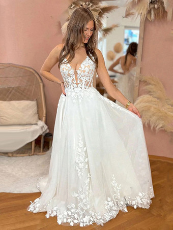 Spitzen-Brautkleid mit Schleppe A-Linie ärmellos Tüll V-Ausschnitt