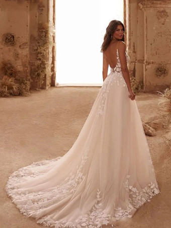 Spitzen-Brautkleid mit Schleppe A-Linie ärmellos Tüll V-Ausschnitt