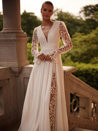 Boho Wedding Dress With Train A-Line Long Sleeves Lace V-Neck Bridal Dresses