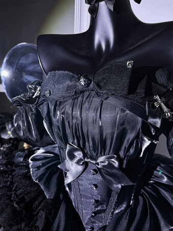 ゴシックロリータブラックストラップレスドレス、レースディテール、ふわふわプリンセスドレス、レイヤードチュールドレス付き