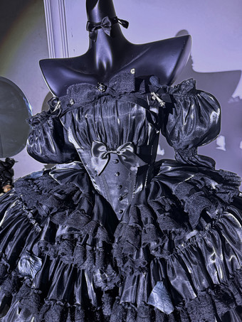 ゴシックロリータブラックストラップレスドレス、レースディテール、ふわふわプリンセスドレス、レイヤードチュールドレス付き