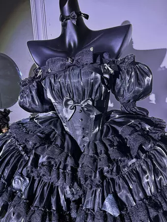 Gothic Lolita Black Strapless Dress Lace Detailed Puffy Princess Dress With Layered Tulle Dress - Milanoo.com Gothic Lolita Black Strapless Dress Lace Detailed Puffy Princess Dress With Layered Tulle Dress - Milanoo.com