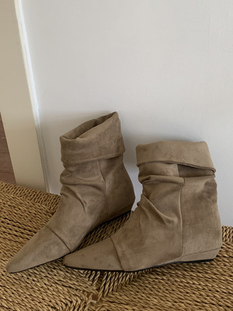 Stivaletti da donna con punta a punta tacco a zeppa e stivaletti piatti