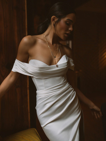 ツーピースウェディングドレス サテン生地 プリーツ Vネック ツーピース トレーン付き ジッパー 半袖 ロング アイボリー