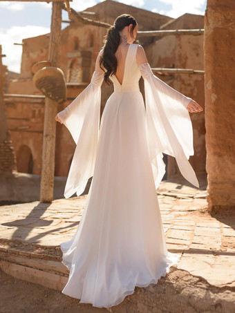 ボヘミアン風シンプルウェディングドレス シフォン Vネック 七分袖 レース Aライン ブライダルガウン