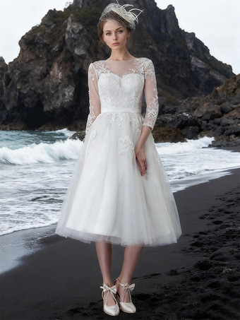 ヴィンテージのウェディングドレスチュールバトー3/4丈Aラインの花嫁衣装ガウンショートブライダルドレス