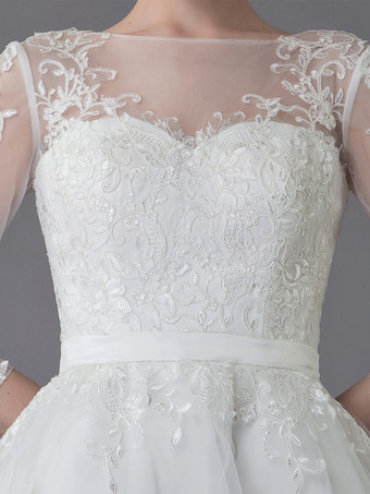 ヴィンテージのウェディングドレスチュールバトー3/4丈Aラインの花嫁衣装ガウンショートブライダルドレス