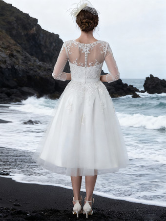 ヴィンテージのウェディングドレスチュールバトー3/4丈Aラインの花嫁衣装ガウンショートブライダルドレス