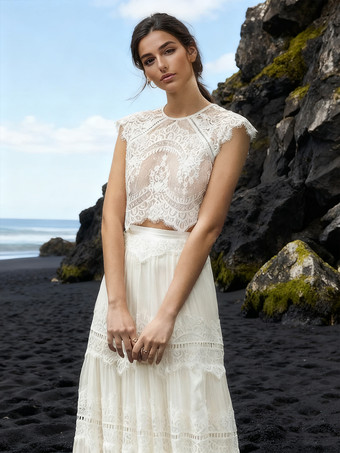 Vintage Inspired Beach Wedding Dress Boho Lace A-Line Two-piece Wedding Dress Jewel Neckline Short Sleeves Romantic Flowing Train Bridal Dress