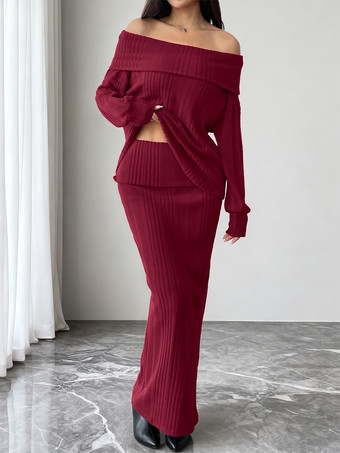 2025年レディース向け、バーガンディリブニットセット（オフショルダートップス＆マキシスカート）