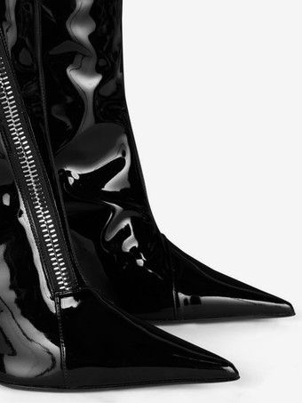 Schwarze Overknee-Stiefel mit spitzer Zehenpartie und Reißverschlussdetail