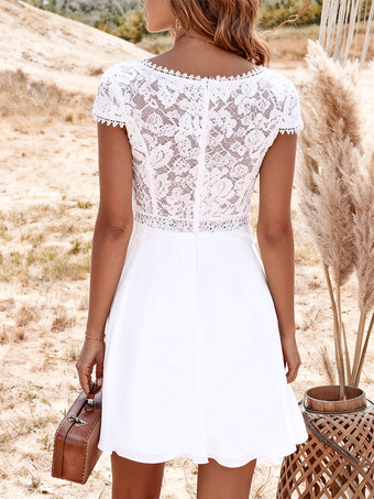 ショート丈ウェディングドレス Vネック 半袖 ショート丈 ブライダルドレス