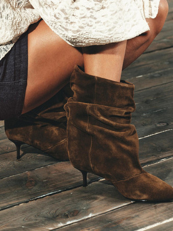 Wildleder-Ankle-Boots mit spitzer Zehenpartie Kitten-Heel und lässigem Schnitt