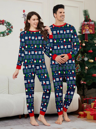 ディープネイビーとレッドのトリムが入った、ファミリー向けクリスマスプリントパジャマ（2025年）