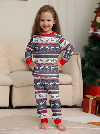 グレーのトナカイ柄フェアアイル柄ファミリークリスマスパジャマ（赤いトリム付き）2025年