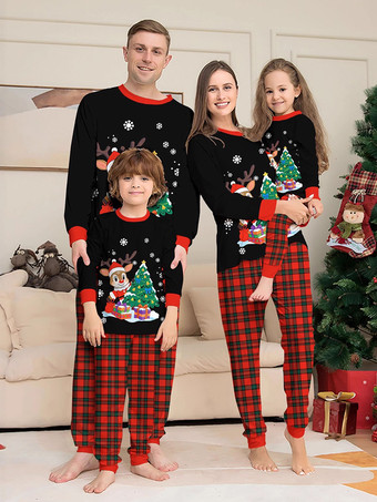 ブラック トナカイとツリーのプリントが施された黒と赤のチェック柄ファミリークリスマスパジャマ 2025