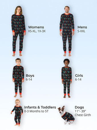 黒と赤のクリスマスストッキングとライトプリントのファミリーパジャマセット 2026