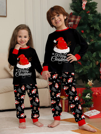 黒と赤のサンタ帽子、ジンジャーブレッドプリントのファミリークリスマスパジャマ 2026